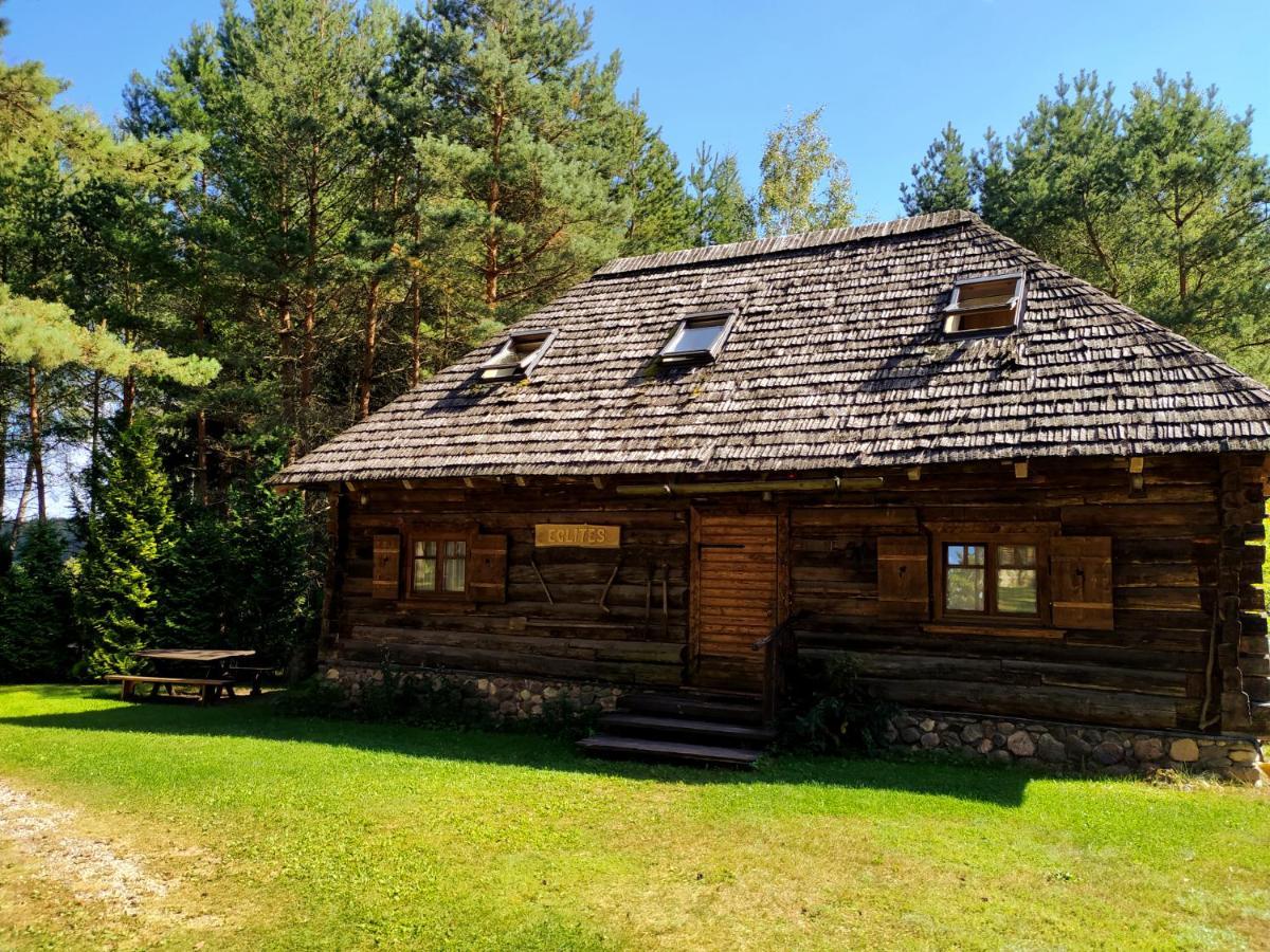 Gungas Hotell Ādaži Exteriör bild