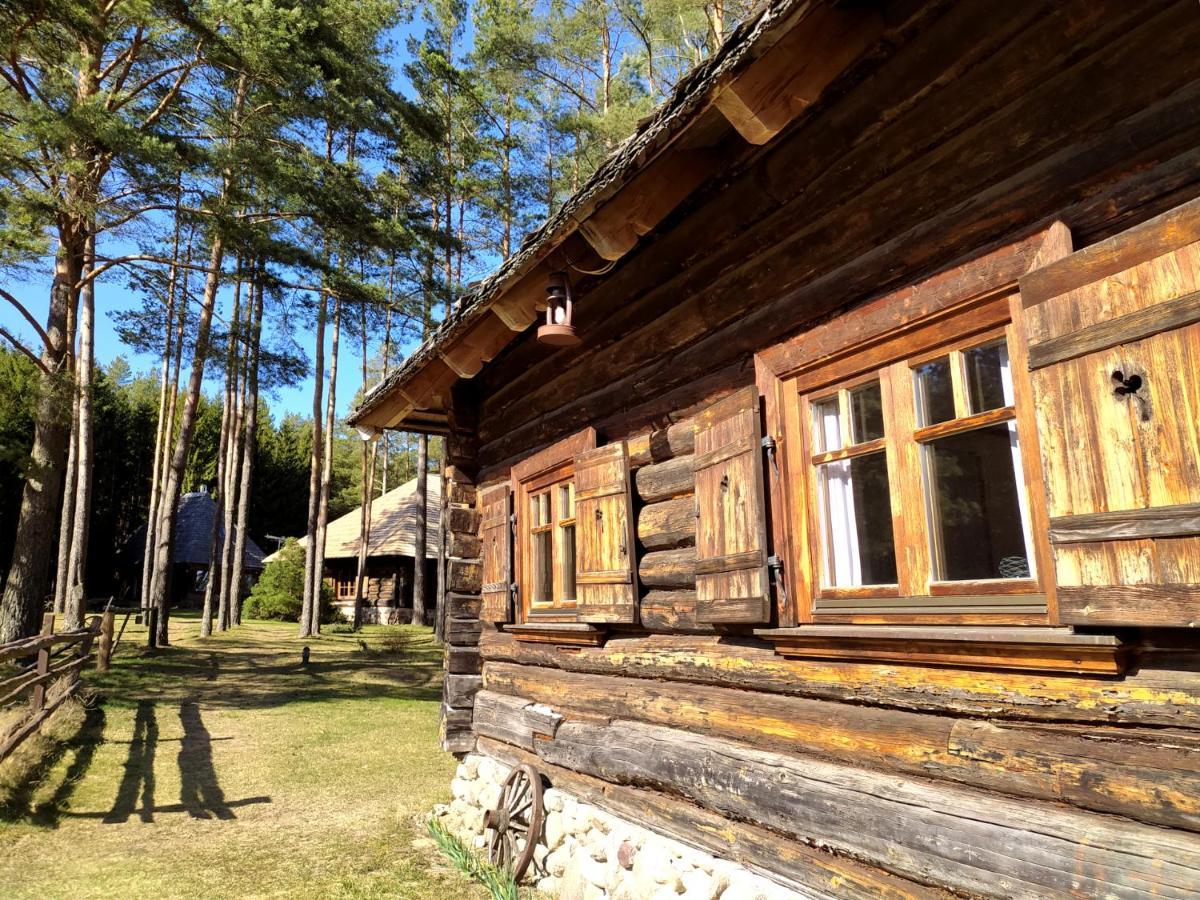 Gungas Hotell Ādaži Exteriör bild
