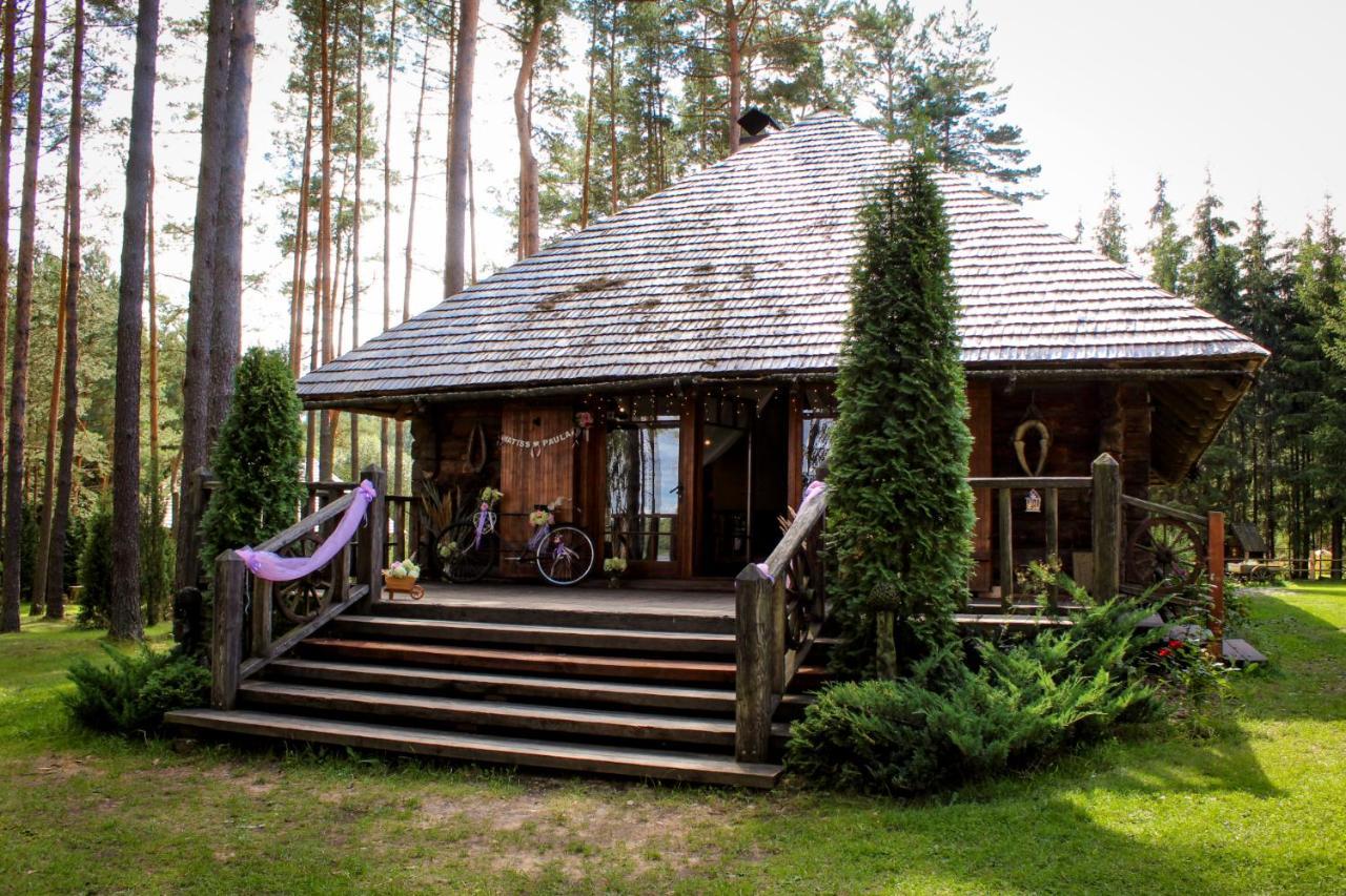 Gungas Hotell Ādaži Exteriör bild