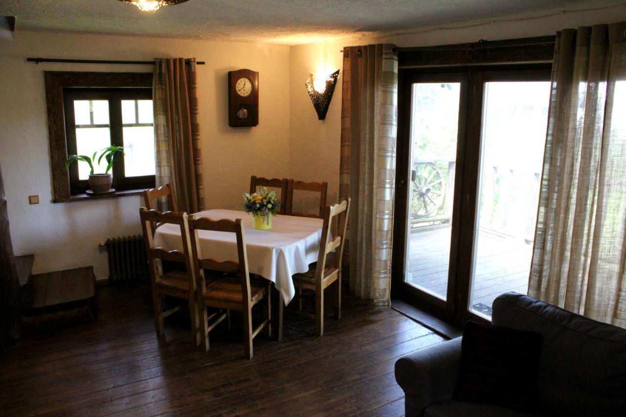 Gungas Hotell Ādaži Exteriör bild