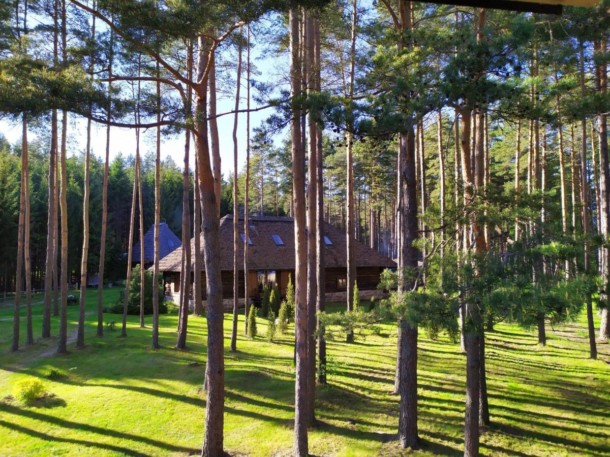 Gungas Hotell Ādaži Exteriör bild