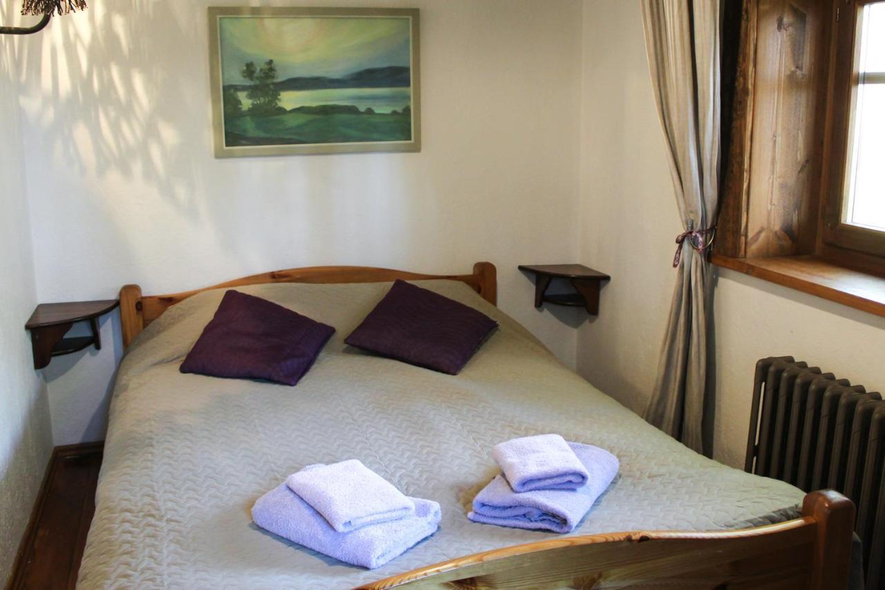 Gungas Hotell Ādaži Exteriör bild