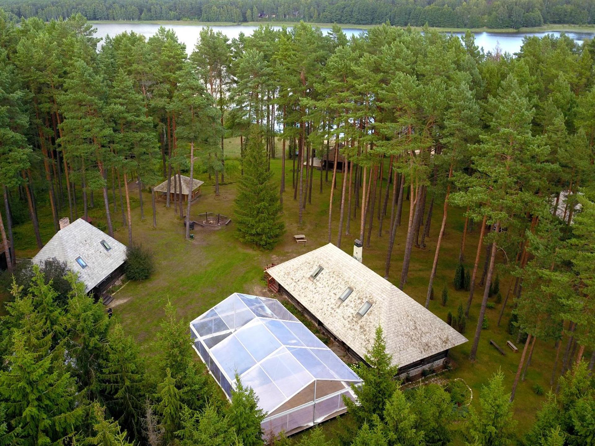 Gungas Hotell Ādaži Exteriör bild