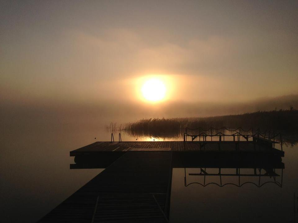 Gungas Hotell Ādaži Exteriör bild